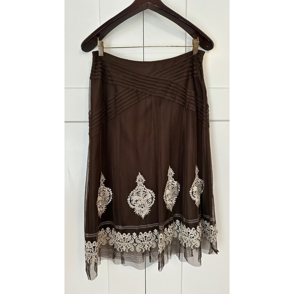 Nygard Collection Dresses & Skirts - Nygard Collection Brown Mesh Embroidered Midi Skirt Pleated Waist Size 10